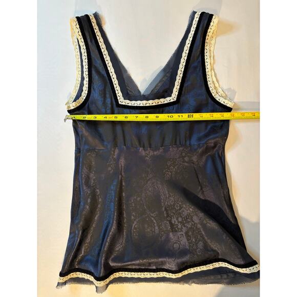 THE LIMITED Vintage Y2K Silk Crochet Sleeveless V-neck Camisole Tank - Picture 7 of 10
